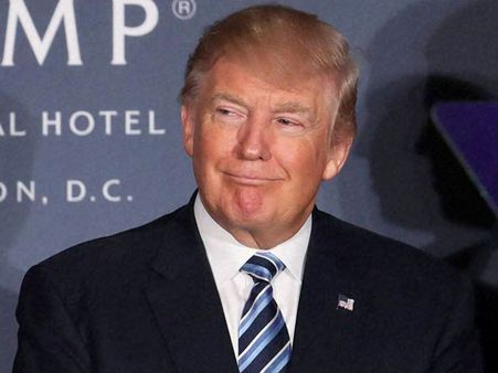 Donald Trump surprises first wave of White House tourists post his inauguration