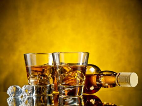 Rs 113 cr undue benefit for liquor suppliers in C'garh, says CAG