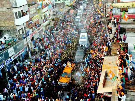 BJP TSUNAMI in Uttar Pradesh: India Today-My Axis India exit polls