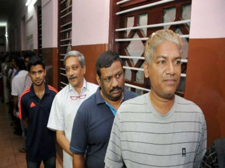 Goans to welcome their 'super-CM' Manohar Parrikar with fish curry