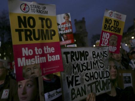 Senators to Trump: Form task force for checking hate crimes