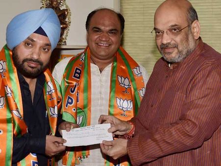 Sheila Dikshit a burden on Congress, says BJP leader Arvinder Singh Lovely