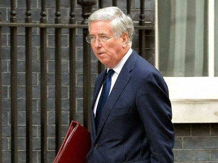 UK defence secretary to arrive in India