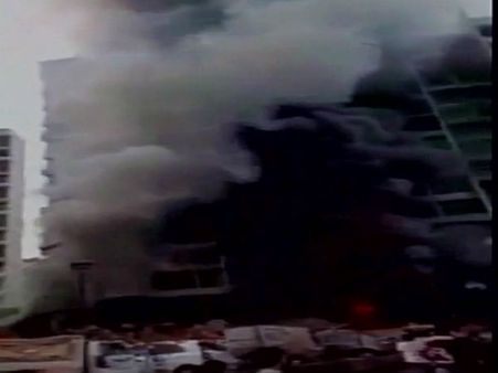 Delhi: Fire breaks out at Antriksh Bhawan in KG marg