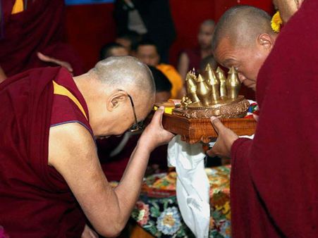 Answer 'blows with blows' if India plays dirty, say Chinese media on Dalai Lama visit