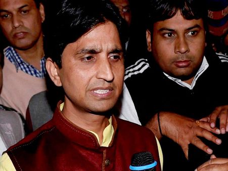 Kumar Vishwas slams Kejriwal on MCD election defeat