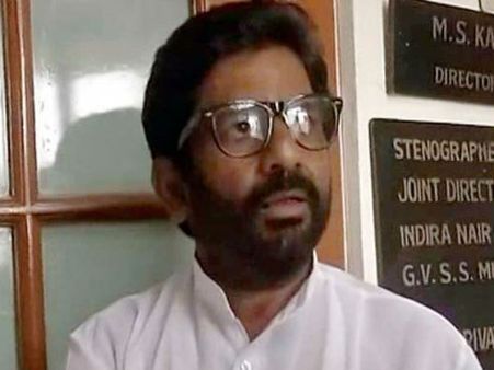 Gaikwad's flying ban lifted by Air India