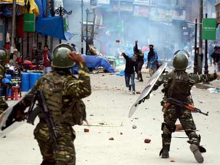 Nothing in Kashmir will work if secession is sought says SC