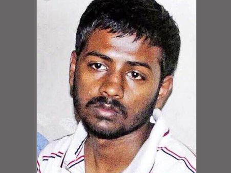 Man who promised TTV the AIADMK symbol was a 'son' of many chief ministers