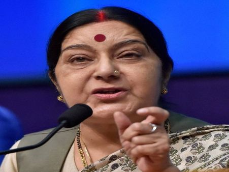 Sushma Swaraj holds talks with Ghana counterpart