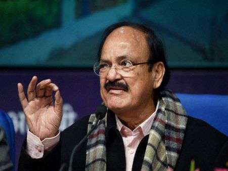 All parties should speak with one voice on Kashmir, Naxalism, says Venkaiah Naidu