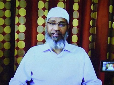 Warrant against Zakir Naik for promoting enmity