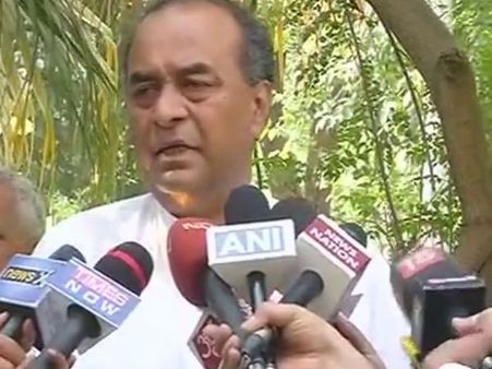 Subramanian Swamy has a habit of making wild, false allegations: Mukul Rohatgi