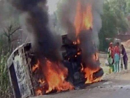 Jharkhand: Angry mob lynches four on suspicion of child lifting