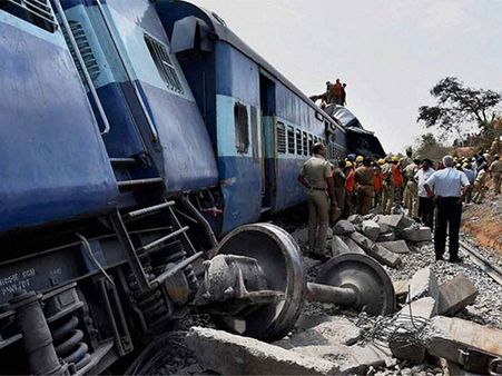 Lokmanya Tilak rail derailment: ATS team rushes to investigate