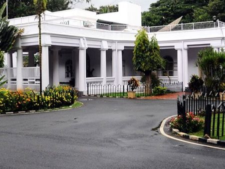 VIPs overstaying in govt houses to get evicted in 3 days