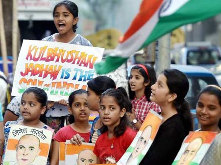 Indians offer prayers for safe release of Kulbhushan Jadhav