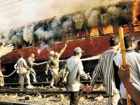Sabarmati Express blast: Ex-AMU scholar Gulzar Ahmed Wani acquitted
