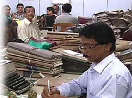 With just Rs 1,000 as monthly pension, plight of retired HMT employees needs to be heard