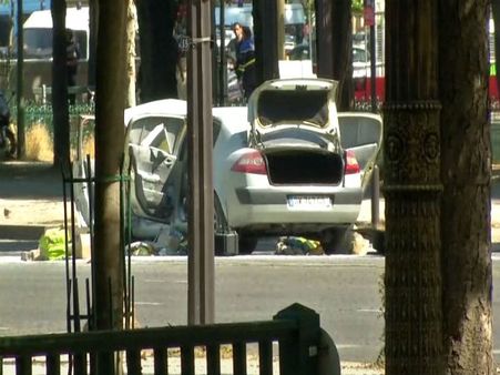 Paris Champs-Élysées incident: Suspected attacker 'downed'