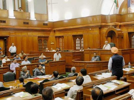 Delhi Assembly passes resolution to reserve 85% seats for local students in aided DU colleges