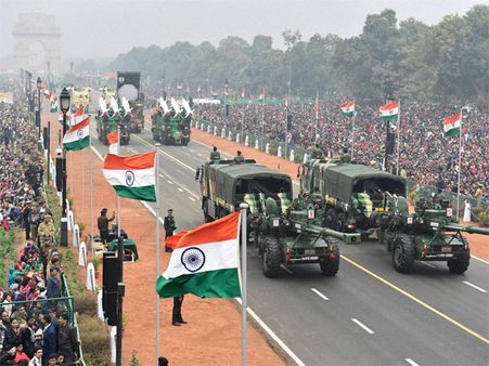 Why army preferred M777 Howitzer over Dhanush artillery guns?