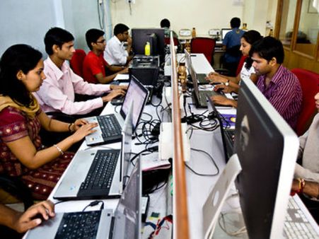 Govt to sack employees who got jobs with fake certificates