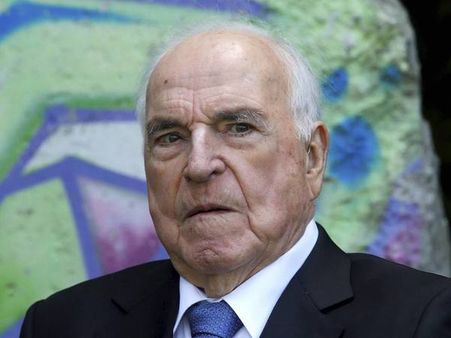 Former German Chancellor Helmut Kohl passes away