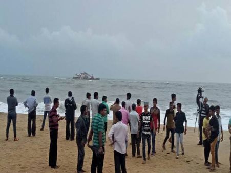 Karnataka Coast Guard launches operation to rescue flooded ship, 4 sailors rescued so far