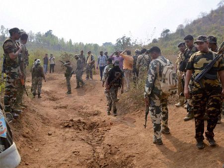 Odisha: 1 SOG jawan killed, 10 injured in Maoist ambush