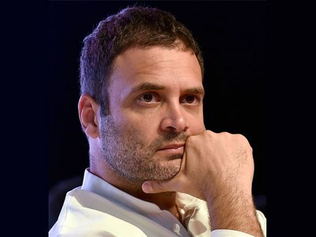 Apply for math teachers post with PMO: Rahul's jibe at RBI