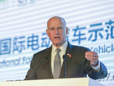 California governor Jerry Brown plans to host 2018 global climate summit