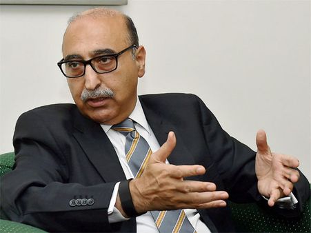 Pak accepts High Commissioner to India Abdul Basit's request for early retirement