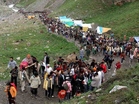 Woman Amaranth pilgrim dies in Jammu, 18th batch leaves for Kashmir