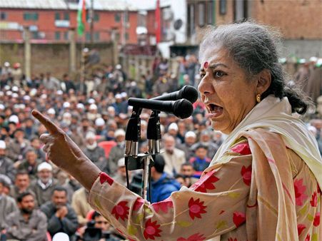 Cong leader Ambika Soni asks to relieve her as party in-charge of Himachal, Uttarakhand