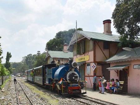 Experts to meet in Delhi to discuss the future of world heritage Darjeeling Himalayan Railways