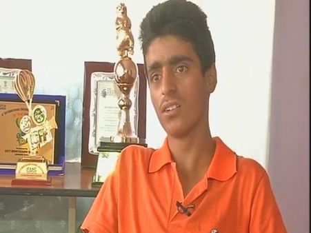 J-K: 18-year-old ragpicker appointed as Srinagar’s civic brand ambassador