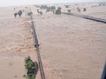 Death toll in Gujarat floods rises to 213