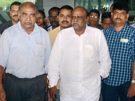 Justice Karnan petitions newly sworn-in President Kovind