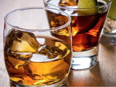 Highway liquor ban: Karnataka Chief Minister, excise ministry accused of corruption