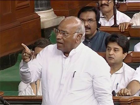 Let us be Hindustan, not Lynchistan, says Mallikarjun Kharge