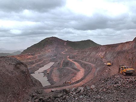 Karnataka pushes for increase in cap of iron mining, to approach CEC