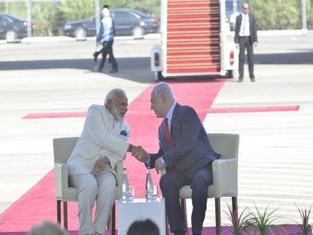'We love India': Netanyahu on Modi's arrival in Israel