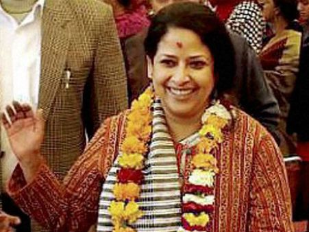 AAP govt deliberately 'delaying' Delhi Metro's Phase IV: Congress