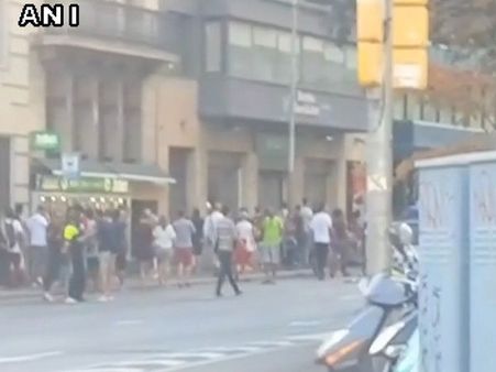 Barcelona terror attack: 'They won't terrorise us', say Spain royals