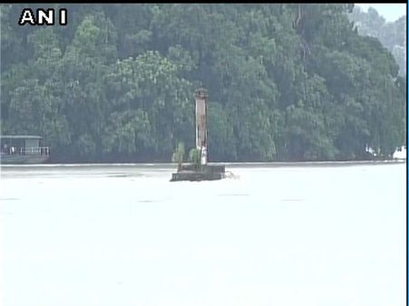 Fresh floods affect Assam: Death toll climbs to 15, Army deployed for rescue operation