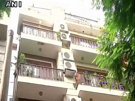 IT raids D K Shivakumar: KPTCL office under scanner, demonetised notes found