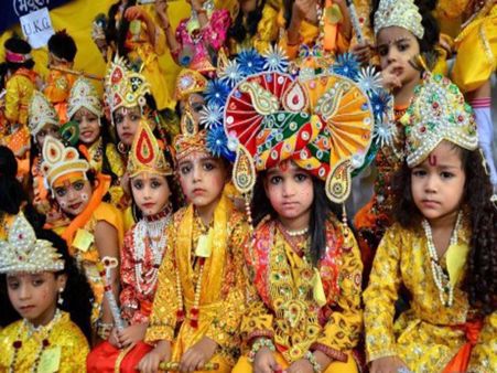 Krishna Janmashtami 2017: Significance, Puja muhurat, time and date