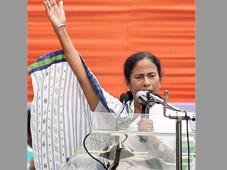 West Bengal refuses to adopt Centre's 'patriotism thrust' on Independence Day
