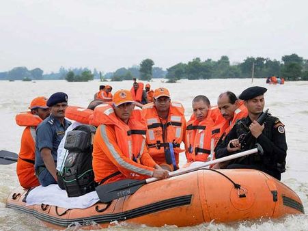 UP floods: 69 killed, 20 lakh people affected in 24 districts